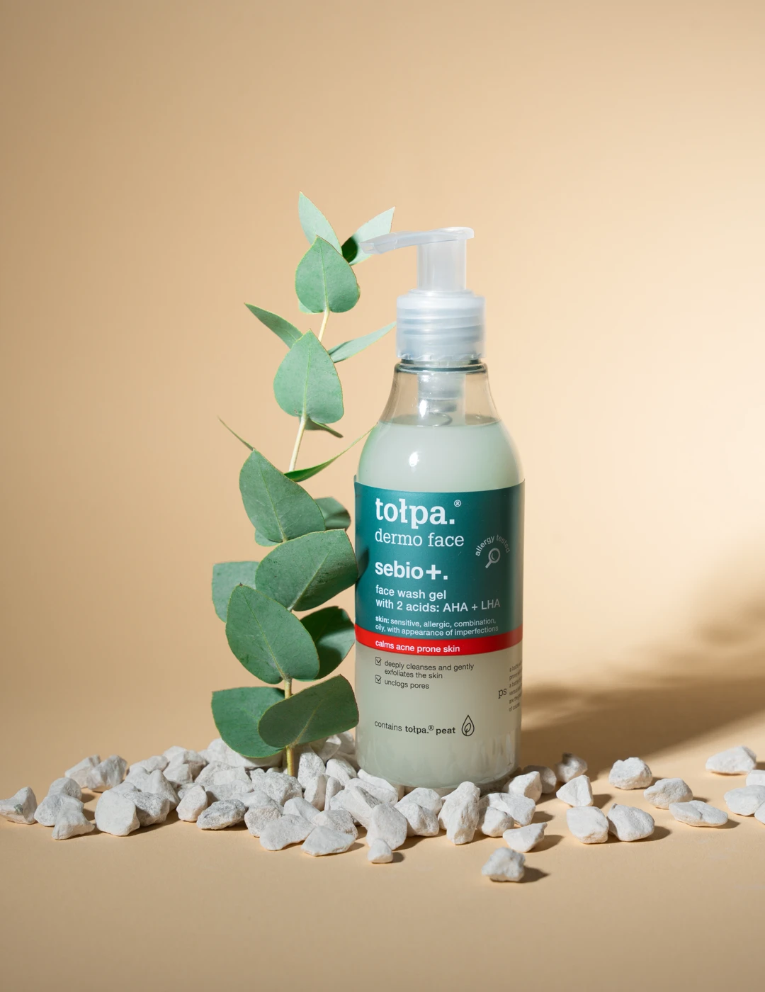 Tołpa brand still life with its two-acid face wash